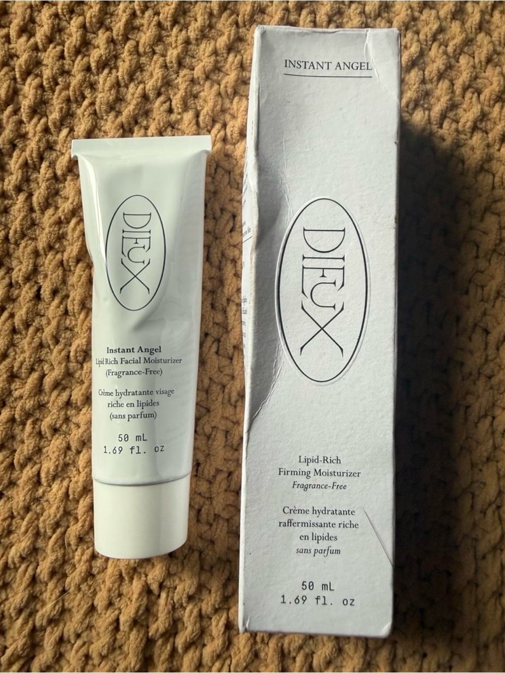 DIEUX Instant Angel Lipid-Rich Moisturizer - White